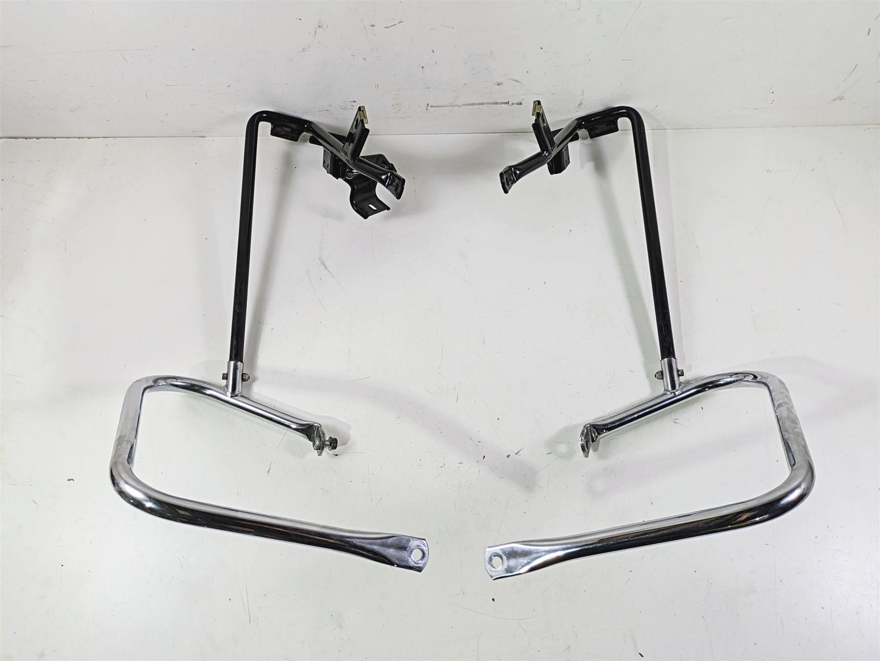2011 Harley Touring FLHTCUSE CVO E-Glide Saddlebag Guard Rail Holders 49187-09 {{ shop.shopifyCountryName }} - Mototech271