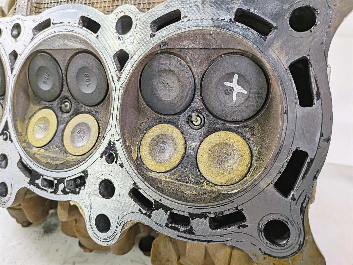 2021 Yamaha YXZ1000R EPS SS SE Cylinder Head & Valve Cover - Read 2HC-11101-09 {{ shop.shopifyCountryName }} - Mototech271