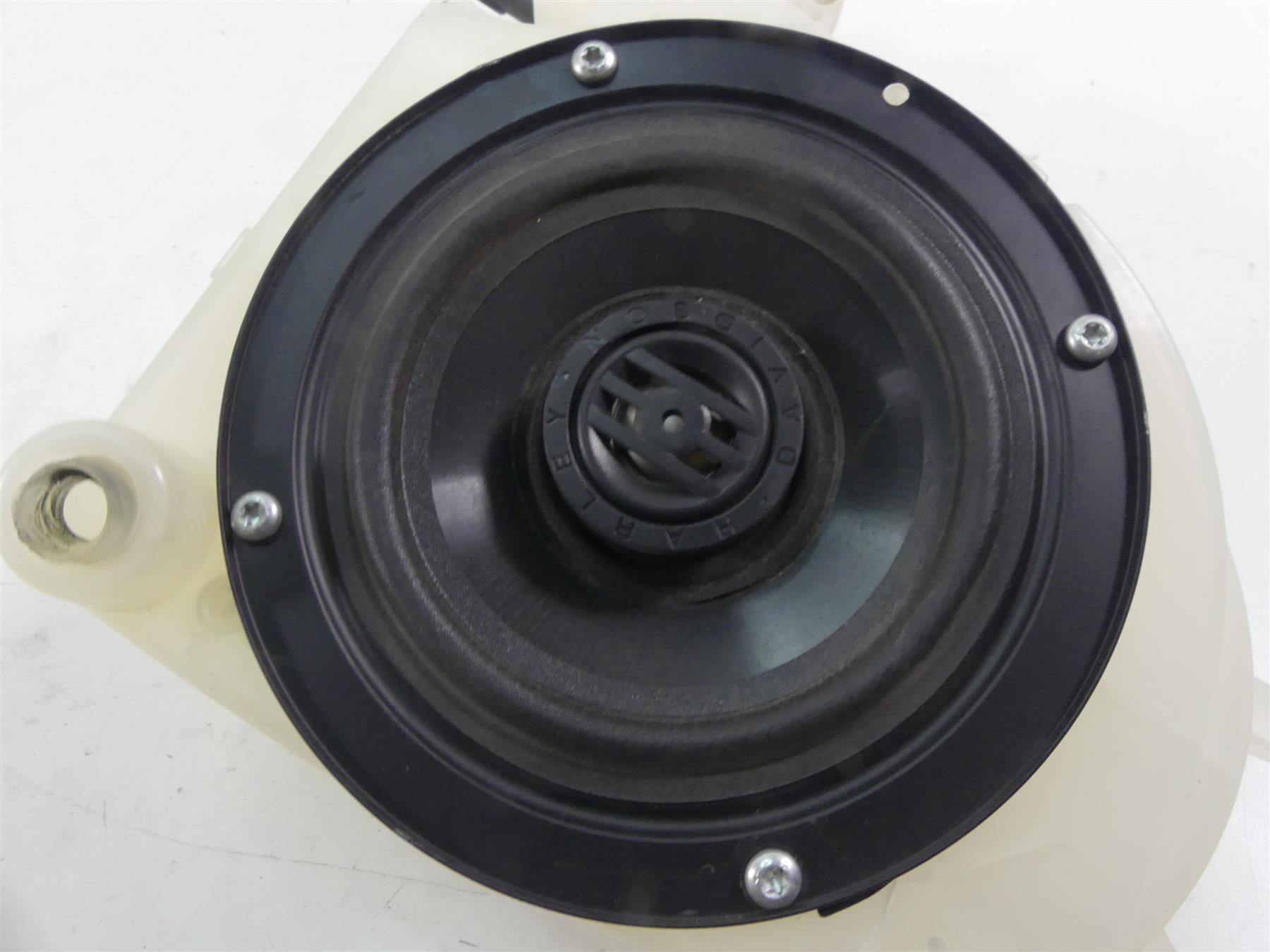 2014 Harley Touring FLHXS Street Glide Sp Front Left Speaker - Read 57000172 {{ shop.shopifyCountryName }} - Mototech271
