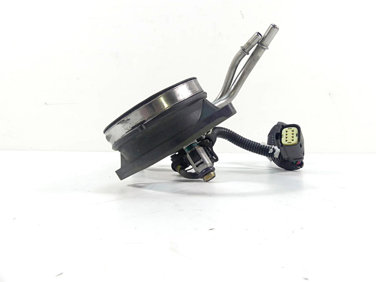 2013 Harley VRSCF Muscle Vrod Fuel Gas Petrol Injectors Set 27662-01B 27665-01A {{ shop.shopifyCountryName }} - Mototech271
