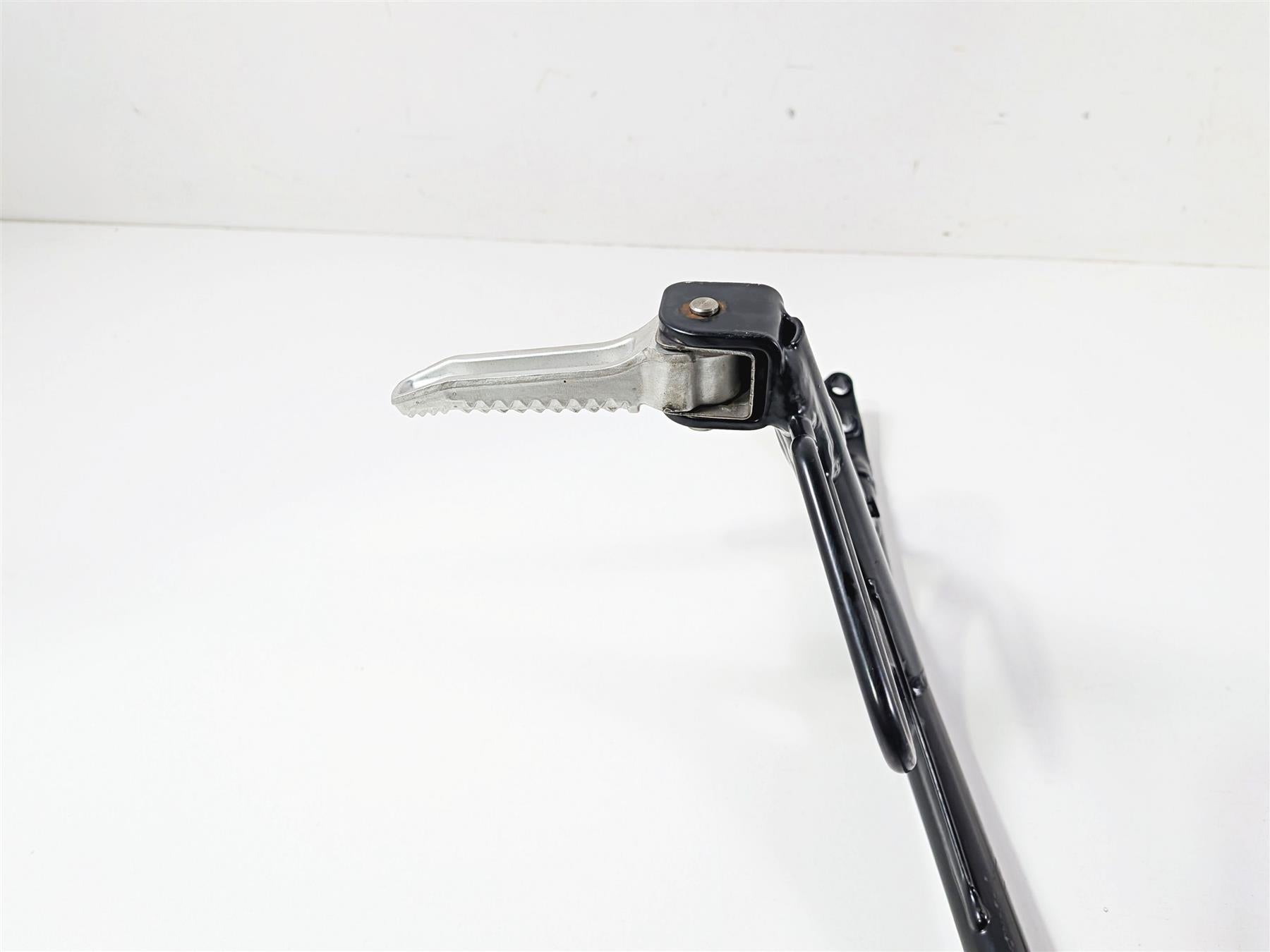 2023 BMW R nineT Scrambler K23 Rear Footpeg & Subframe - Read 46518561799 {{ shop.shopifyCountryName }} - Mototech271