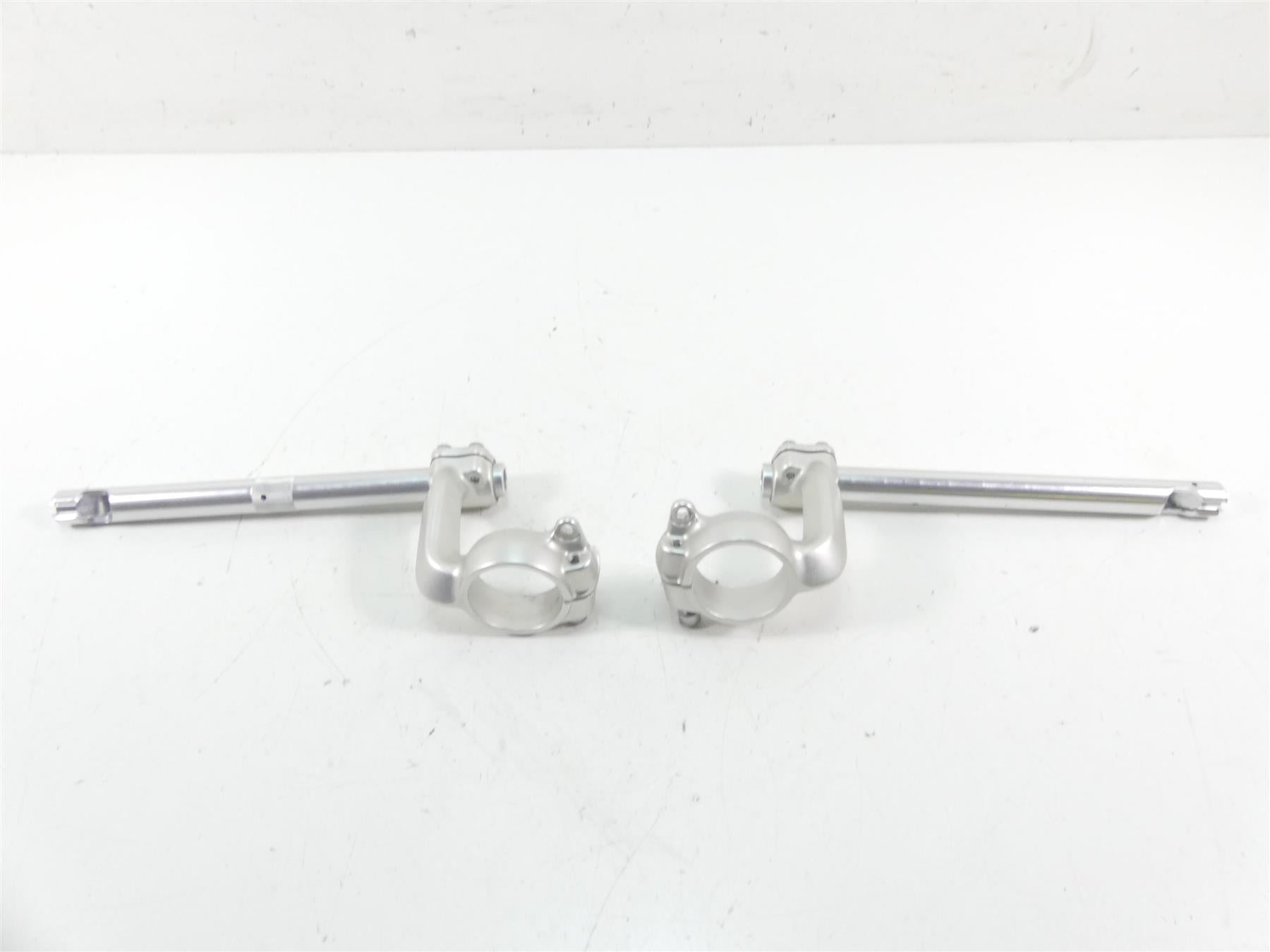 2017 Triumph Thruxton 1200R Clip On Handle Bar Set 52mm T2041283 T2041284 | Mototech271