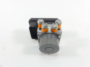 2018 Harley FXBRS Softail Breakout Abs Brake Unit Module Pump 41100044B | Mototech271