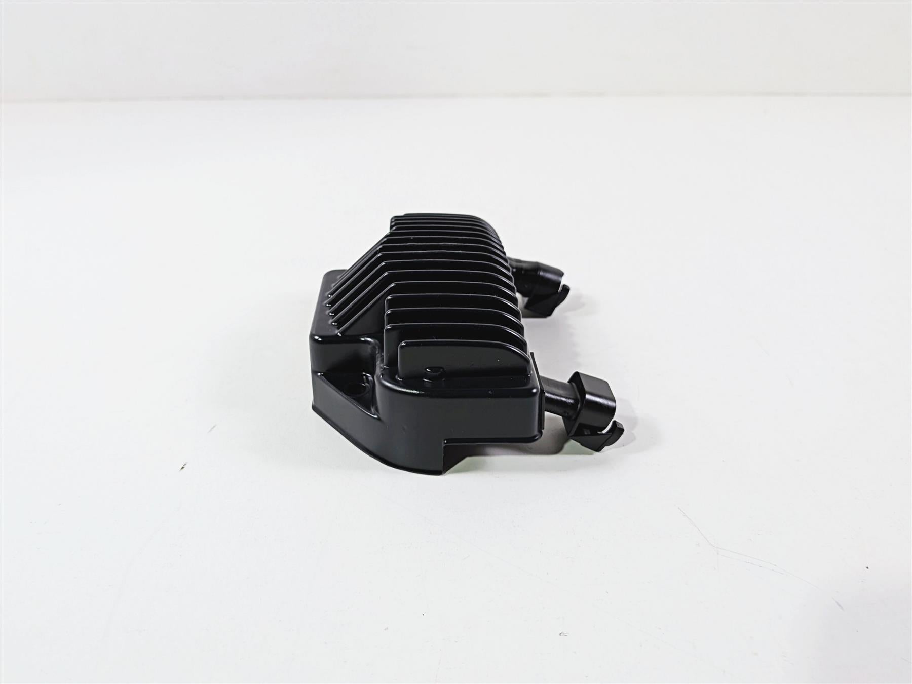 2011 Harley FXDF Dyna Fat Bob Rectifier Voltage Regulator 74631-08A {{ shop.shopifyCountryName }} - Mototech271