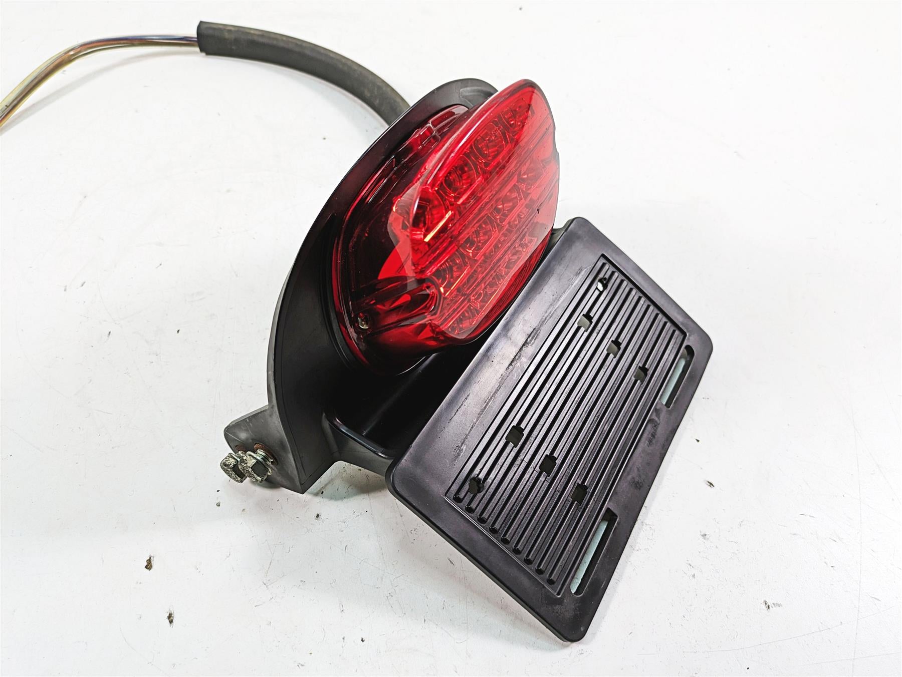 2006 Harley Softail FXSTSI Springer Led Taillight & License Plate Mount 59995-06