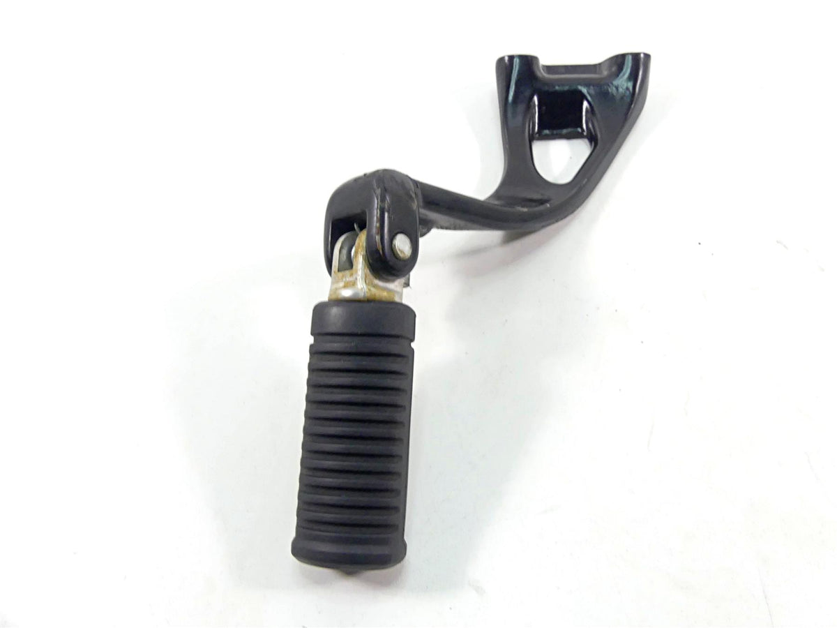2020 Harley Softail FXST Standard Right Footpeg Foot Peg & Mount 50500601 {{ shop.shopifyCountryName }} - Mototech271