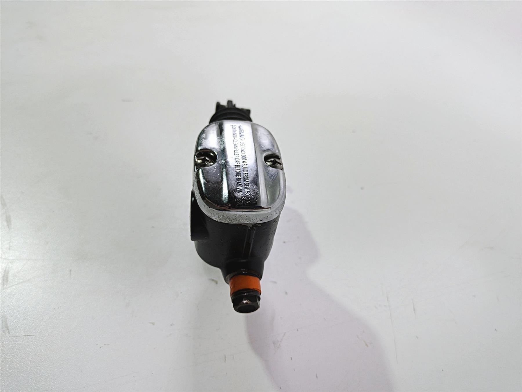 2010 Harley Touring FLHX Street Glide Rear Brake Master Cylinder 41763-08C {{ shop.shopifyCountryName }} - Mototech271