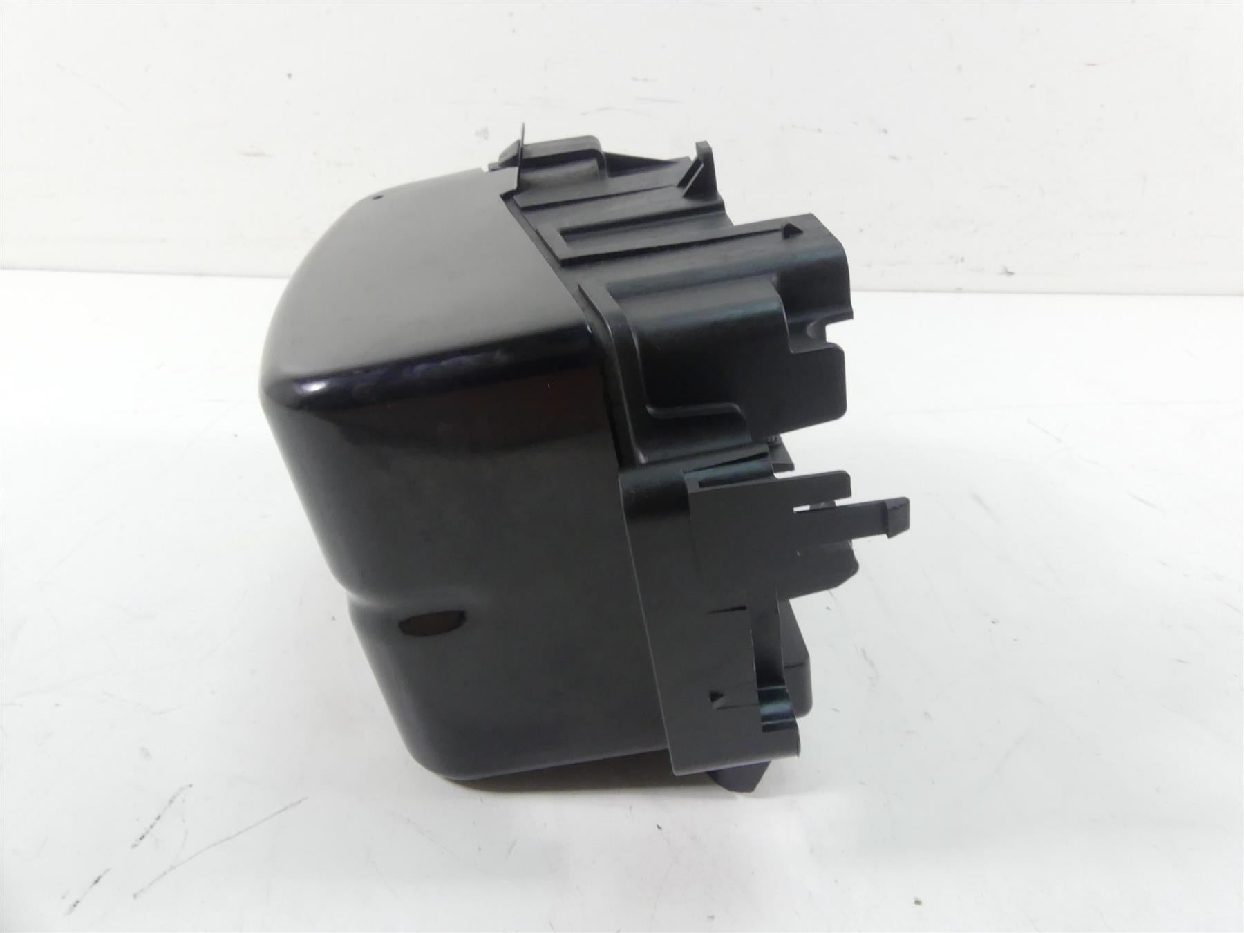 2014 Harley Dyna FXDF Fat Bob Electric Tray Carrier Holder & Cover 70367-12 {{ shop.shopifyCountryName }} - Mototech271