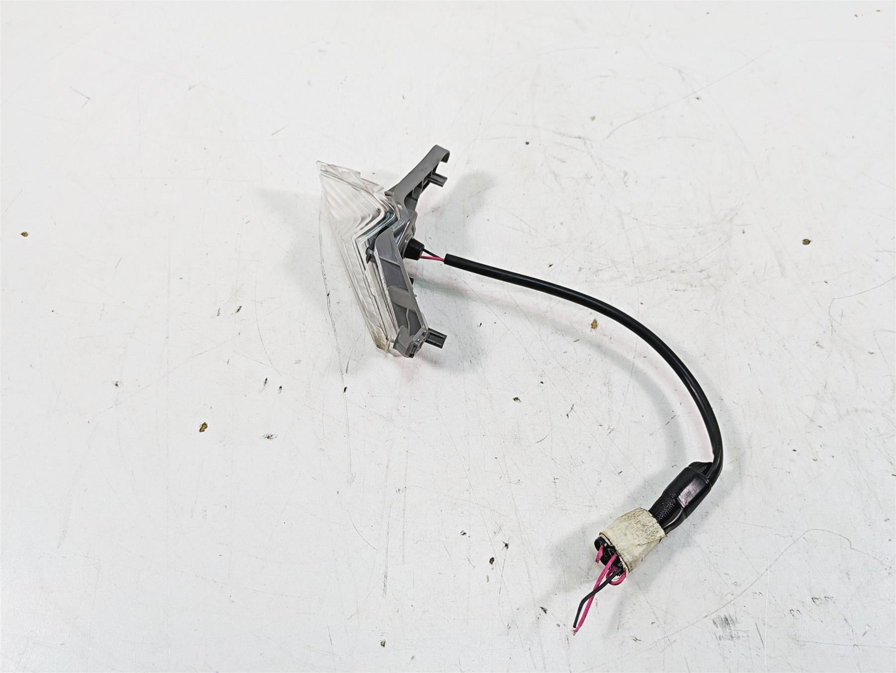2018 Kawasaki ZX1002 Ninja H2 SX Right Park Position Light - Read 23016-0614 {{ shop.shopifyCountryName }} - Mototech271