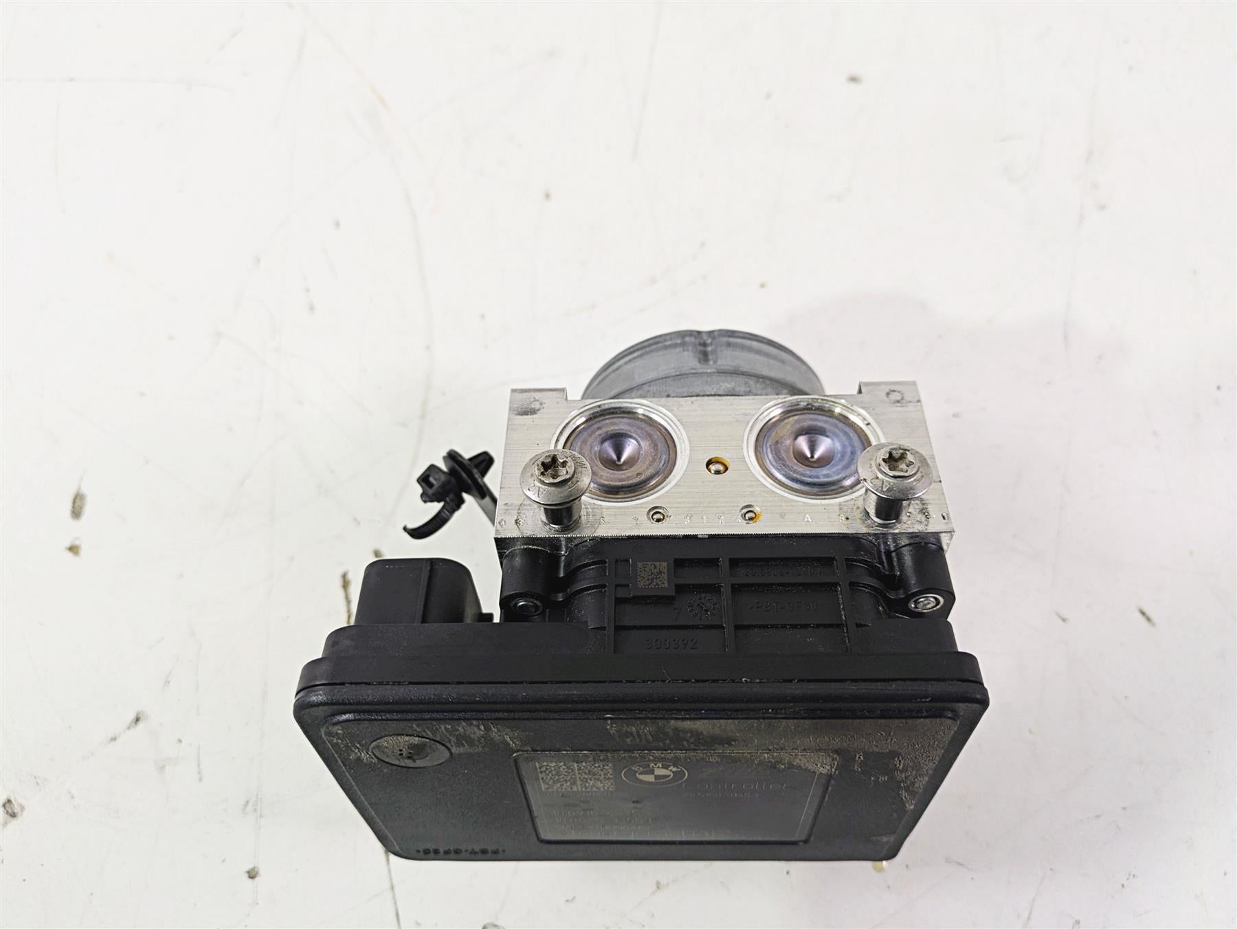 2017 BMW S1000RR K46 Abs Brake Pump Module Unit 34518561705 34518566956 34519444398 {{ shop.shopifyCountryName }} - Mototech271