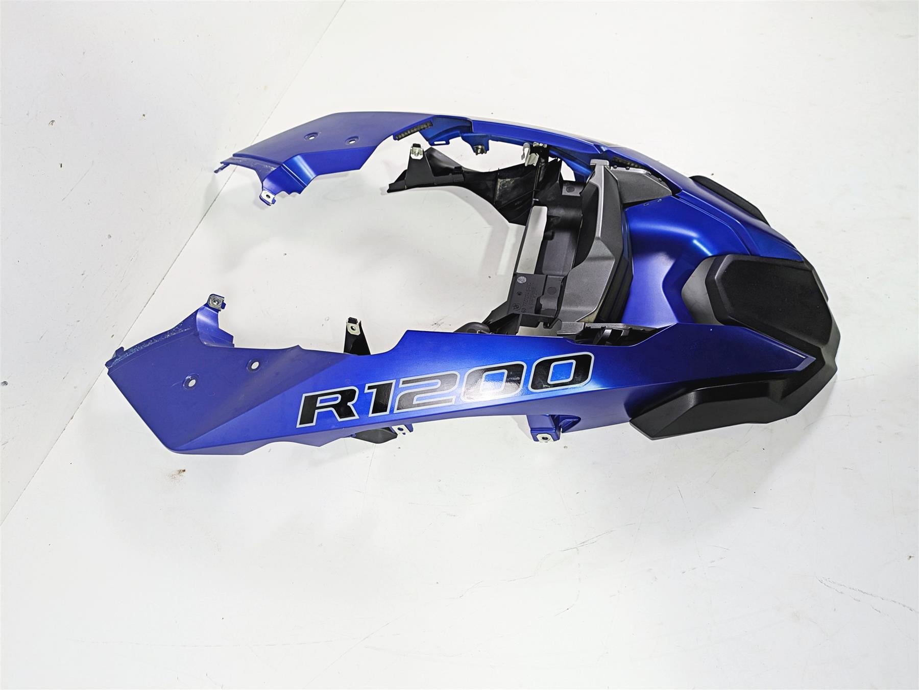 2015 BMW R1200 GS Adv K51 Front Upper Fender Racingblue 46618532214 46618536934
