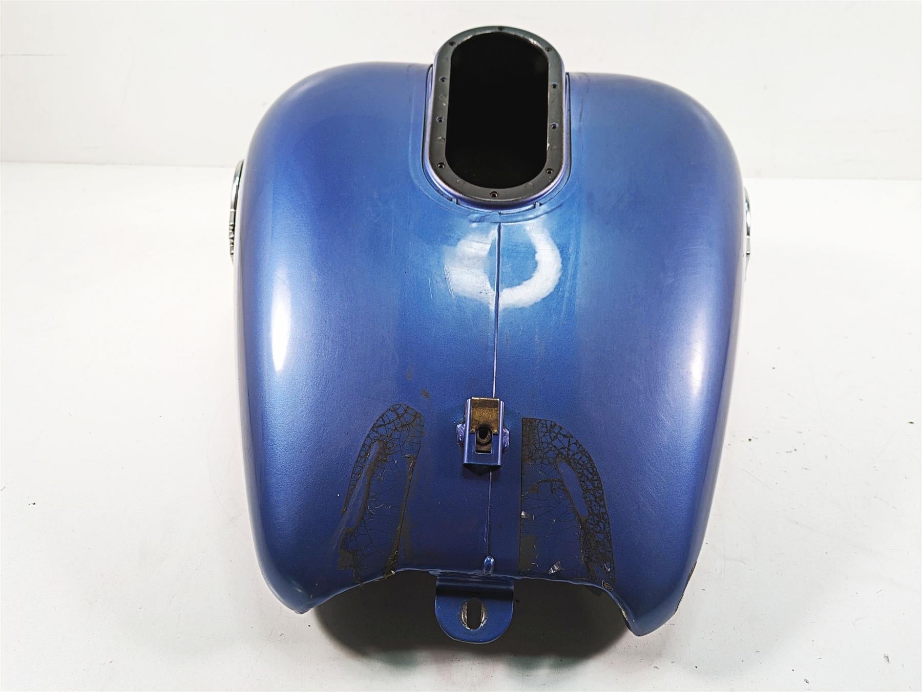 2005 Harley Touring FLHTCUI Electra Glide Fuel Gas Petrol Tank - Read 61356-03 {{ shop.shopifyCountryName }} - Mototech271