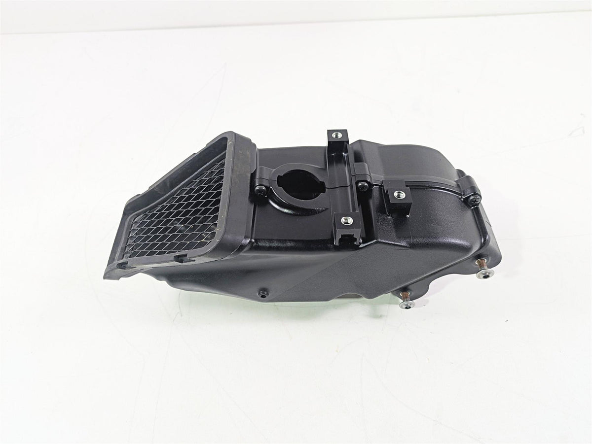 2016 Kawasaki ZX10R Ninja Front Center Air Duct Scoop Ram 39045-0041 {{ shop.shopifyCountryName }} - Mototech271