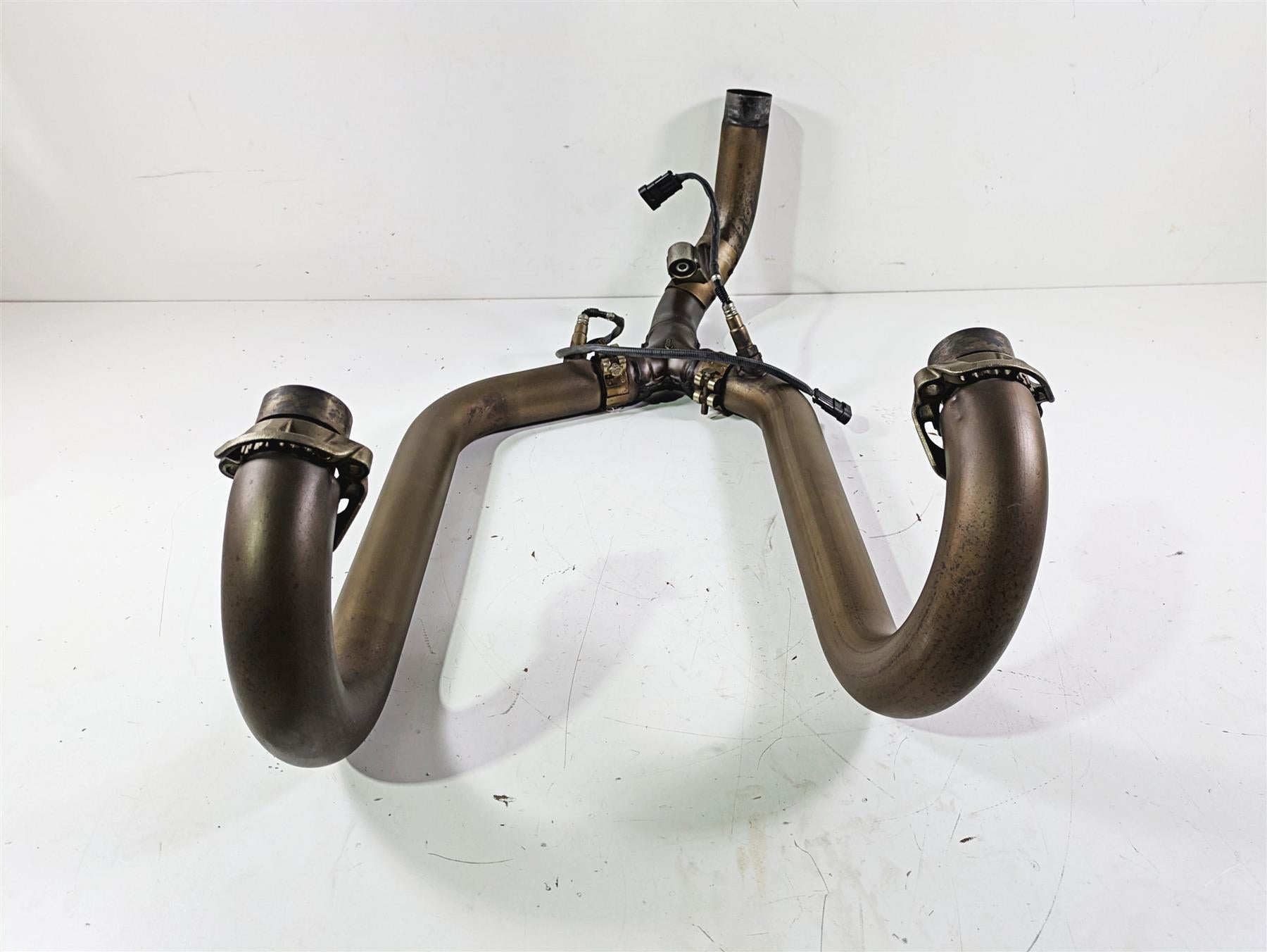 2016 Moto Guzzi Stelvio 1200 8V NTX Exhaust Header & Midpipe Set 897622 897623 {{ shop.shopifyCountryName }} - Mototech271