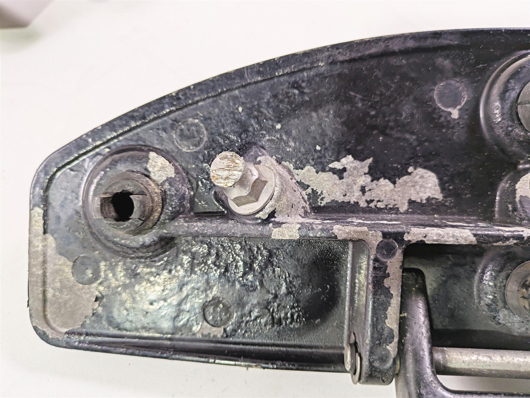 2018 Harley FLHCS Softail Heritage 115th Right Floorboard & Brake Pedal 50500630 {{ shop.shopifyCountryName }} - Mototech271