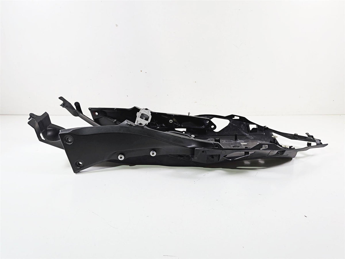 2022 Kawasaki ZX10R ZX1000 Ninja Rear Subframe & Inner Fender 32160-1865 {{ shop.shopifyCountryName }} - Mototech271