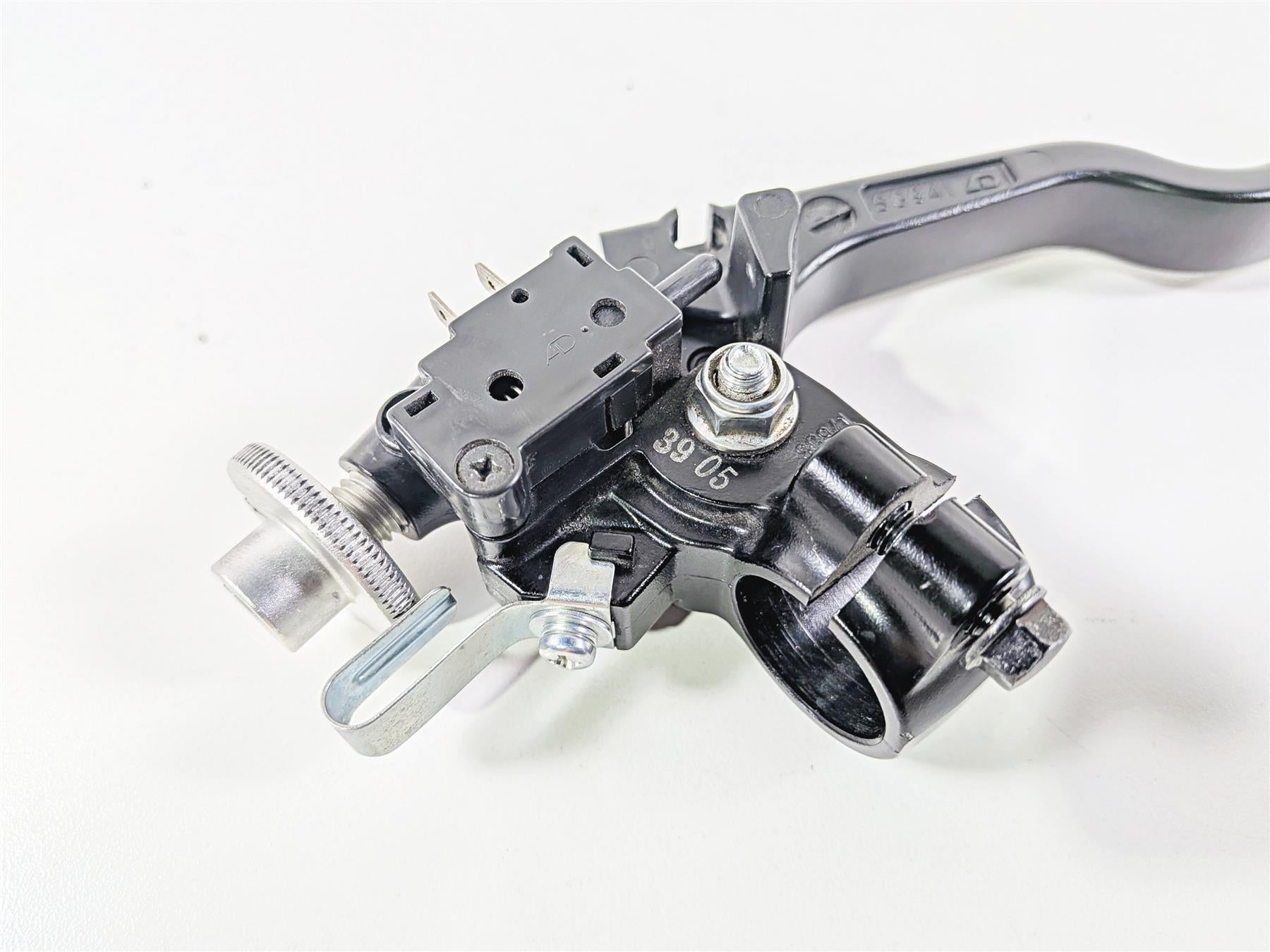 2024 Suzuki GSXR600 Clutch Perch & Lever 57500-41G42 57621-41G10 {{ shop.shopifyCountryName }} - Mototech271