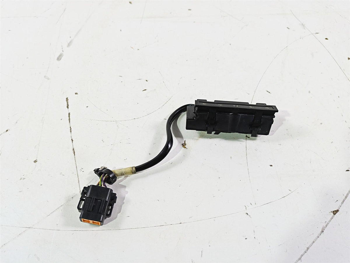 2005 Harley Softail FLSTSCI Heritage Springer Instrument Lights 68113-99C {{ shop.shopifyCountryName }} - Mototech271