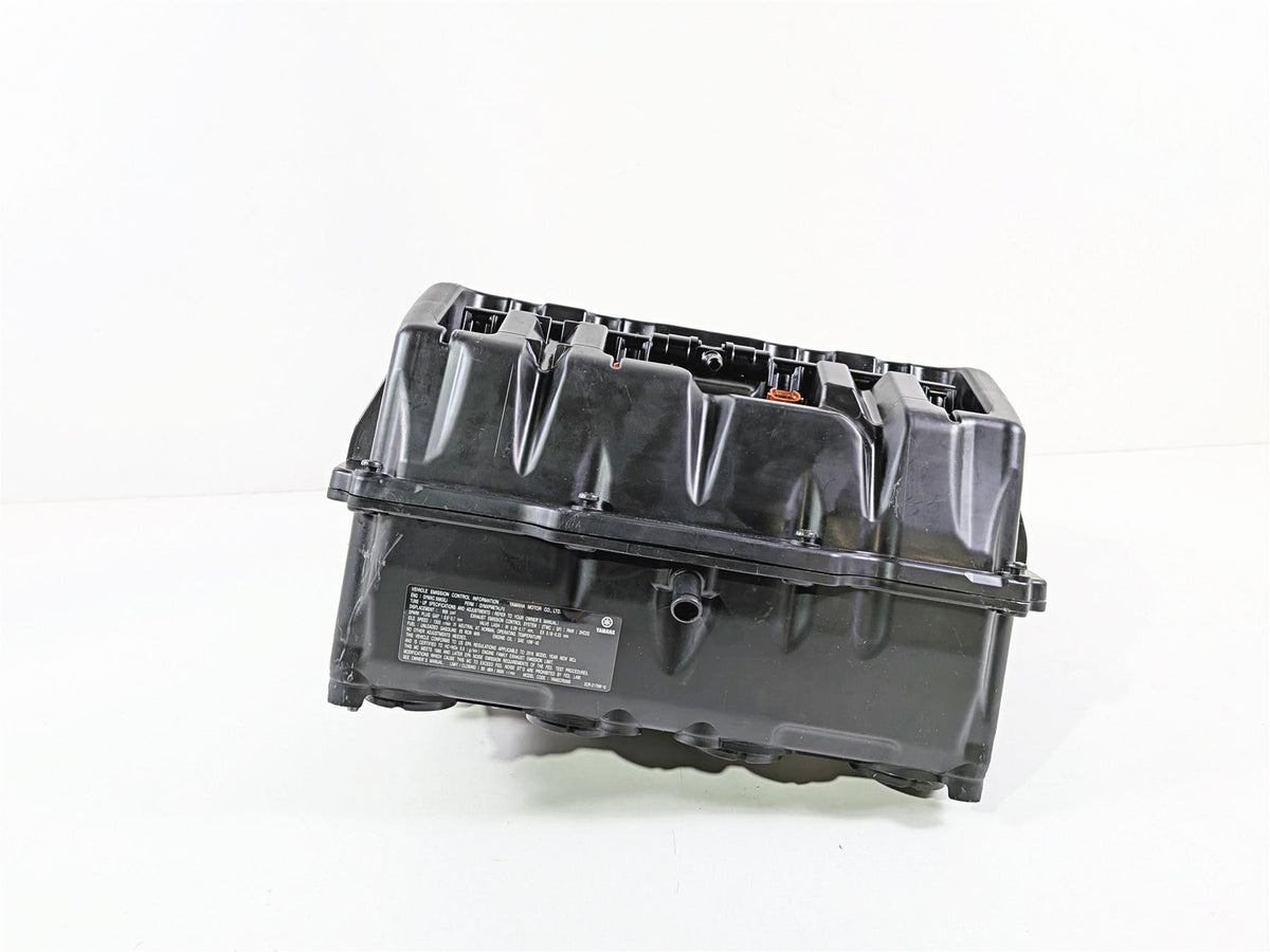 2016 Yamaha YZF R1 RN32 Air Box Cleaner & Injectors 2CR-14411-00-00 {{ shop.shopifyCountryName }} - Mototech271