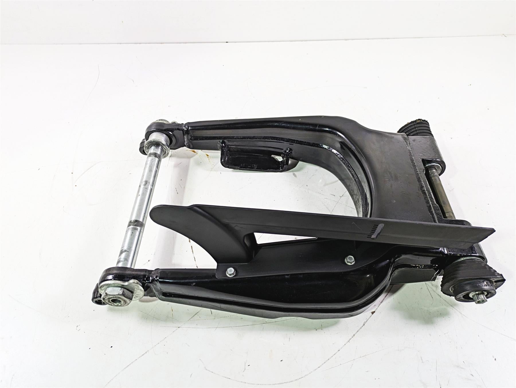 2016 Harley Touring FLTRX Road Glide Swingarm Swing Arm 47549-09A {{ shop.shopifyCountryName }} - Mototech271