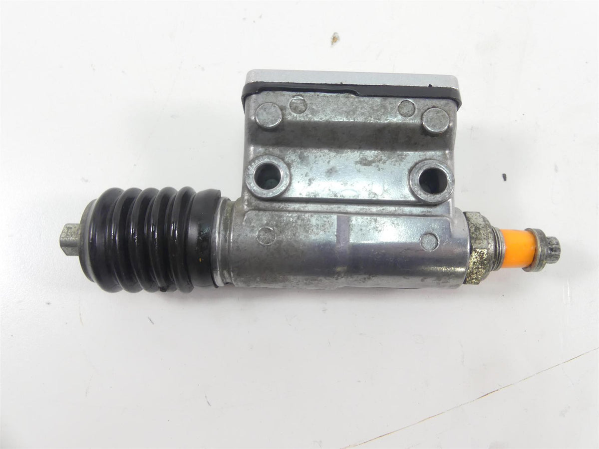 2003 Harley Sportster XL1200 C 100th Anniv Rear Brake Master Cylinder 42472-87 {{ shop.shopifyCountryName }} - Mototech271