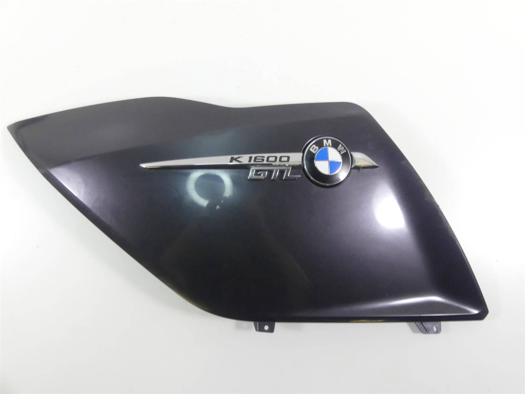 2014 BMW K1600 GTL K48 Left Side Cover Fairing Cowl + Emblem 46637727419 {{ shop.shopifyCountryName }} - Mototech271