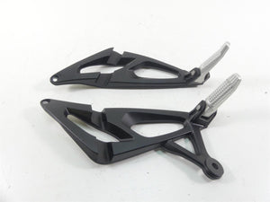2009 BMW K1300 S K40 Passenger Footpeg Foot Peg Set 7660170 7660169 | Mototech271
