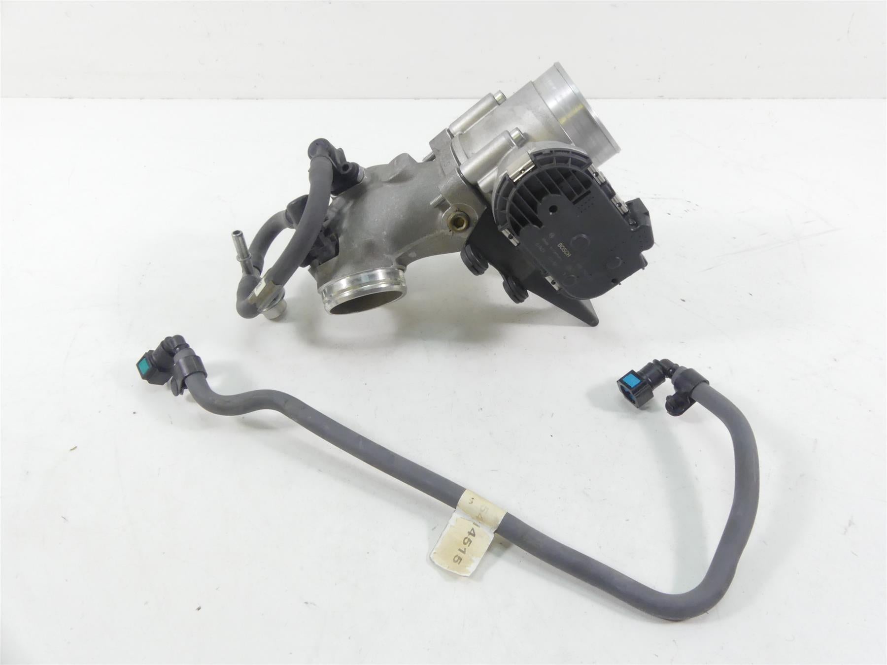 2016 Indian Chieftain Dark Horse Throttle Body Bodies Intake Manifold 1204685 {{ shop.shopifyCountryName }} - Mototech271