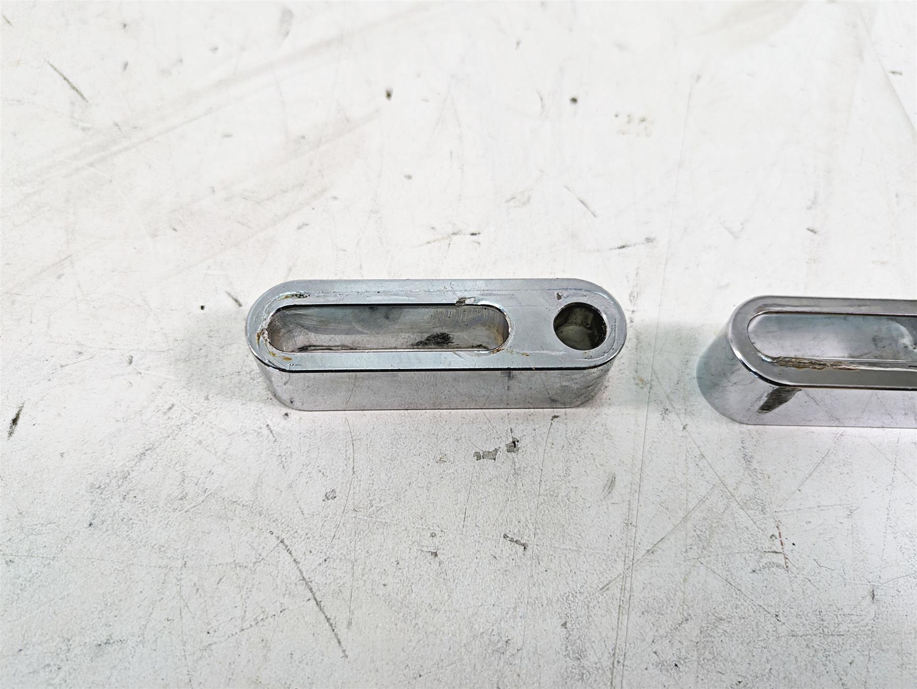 2010 Harley Touring FLHTCU Electra Glide Rear Floor Board Relocation Set {{ shop.shopifyCountryName }} - Mototech271