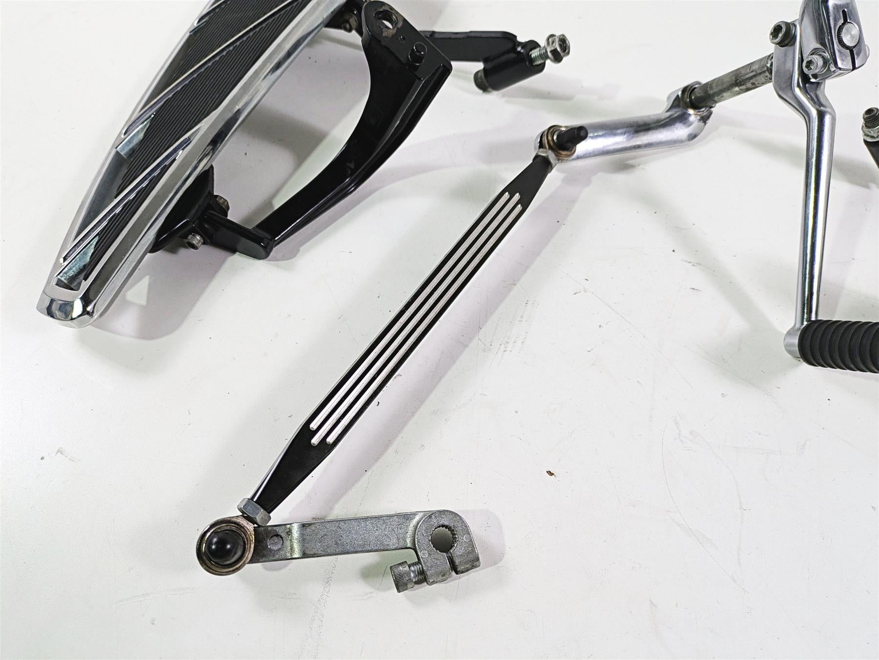 2010 Harley Touring FLHX Street Glide Kuryakyn Phanotm Floor Board Set 5792 {{ shop.shopifyCountryName }} - Mototech271