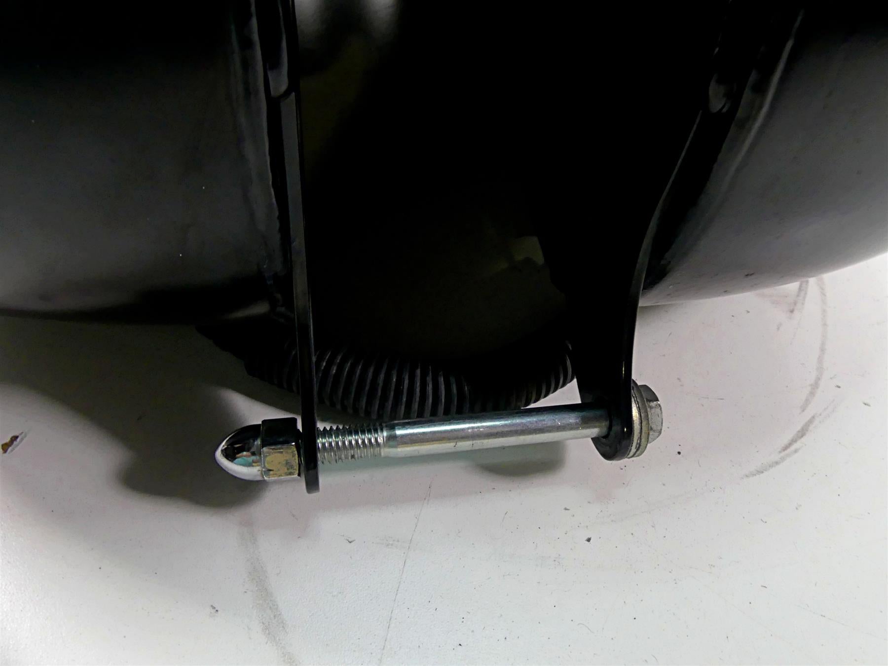 2016 Harley Softail FLS Slim Fuel Gas Petrol Tank Reservoir - No Dent 61625-11 {{ shop.shopifyCountryName }} - Mototech271