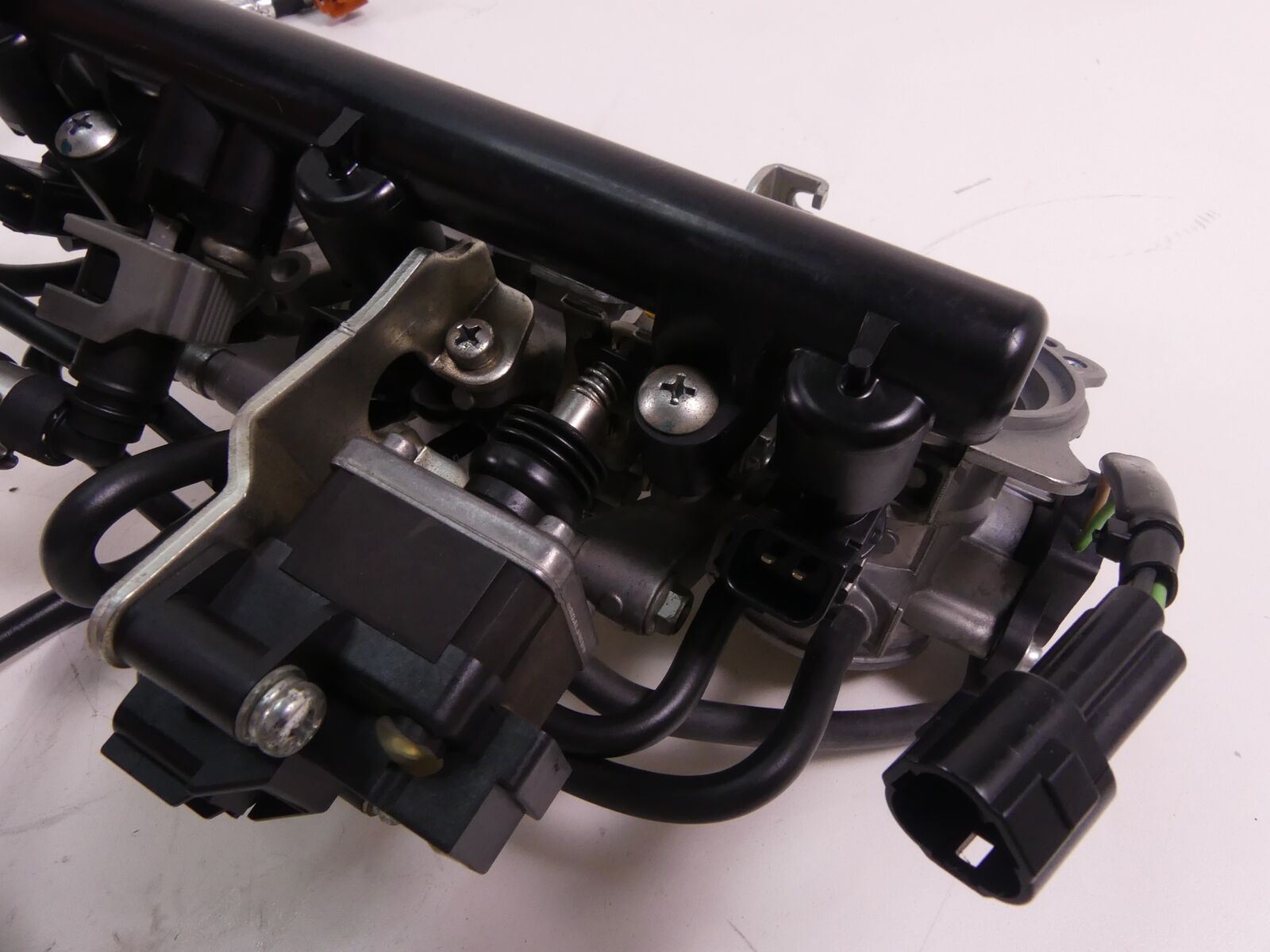 2014 Triumph Tiger 800 ABS Throttle Bodies Keihin Fuel Injection T1243800 {{ shop.shopifyCountryName }} - Mototech271