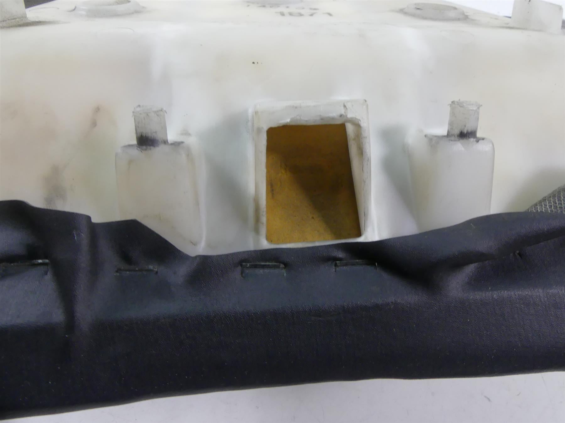2001 Kawasaki ZX600J2 ZX6R Ninja Front Rider Driver Saddle Seat 53001-1871 {{ shop.shopifyCountryName }} - Mototech271