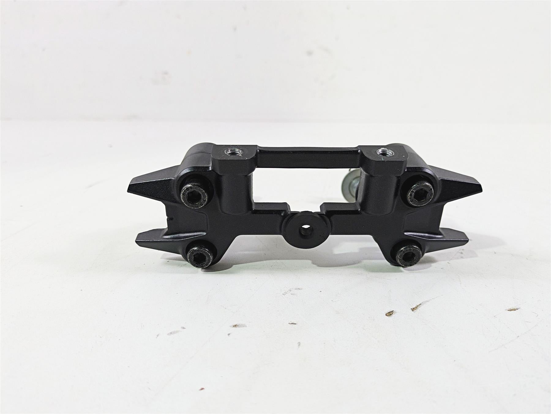 2021 Kawasaki Z900 ZR900 Handlebar Riser Holder Mount Set 46012-0396-18R {{ shop.shopifyCountryName }} - Mototech271