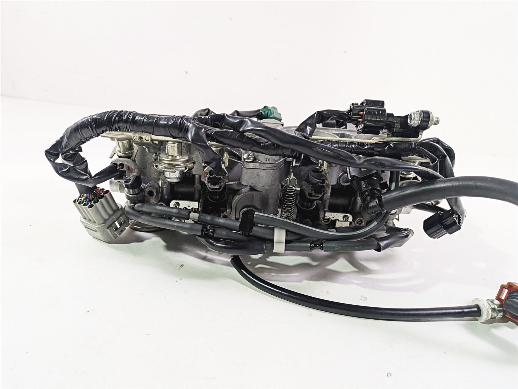 2009 Yamaha FZ1 FZS10 Fazer Throttle Body Bodies & Wiring 2D1-13750-10-00 {{ shop.shopifyCountryName }} - Mototech271
