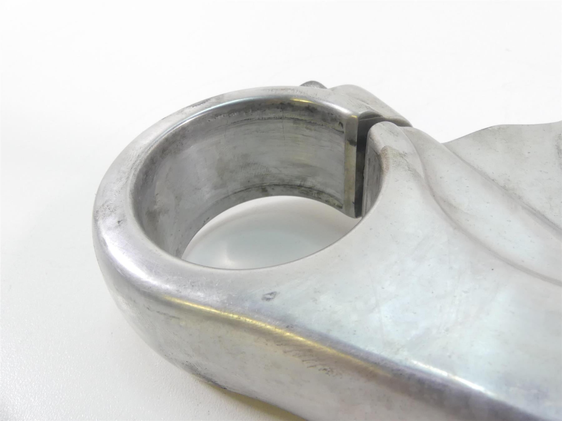2016 Harley FXDL Dyna Low Rider Lower Triple Tree Clamp 49Mm - Read 45539-08 {{ shop.shopifyCountryName }} - Mototech271