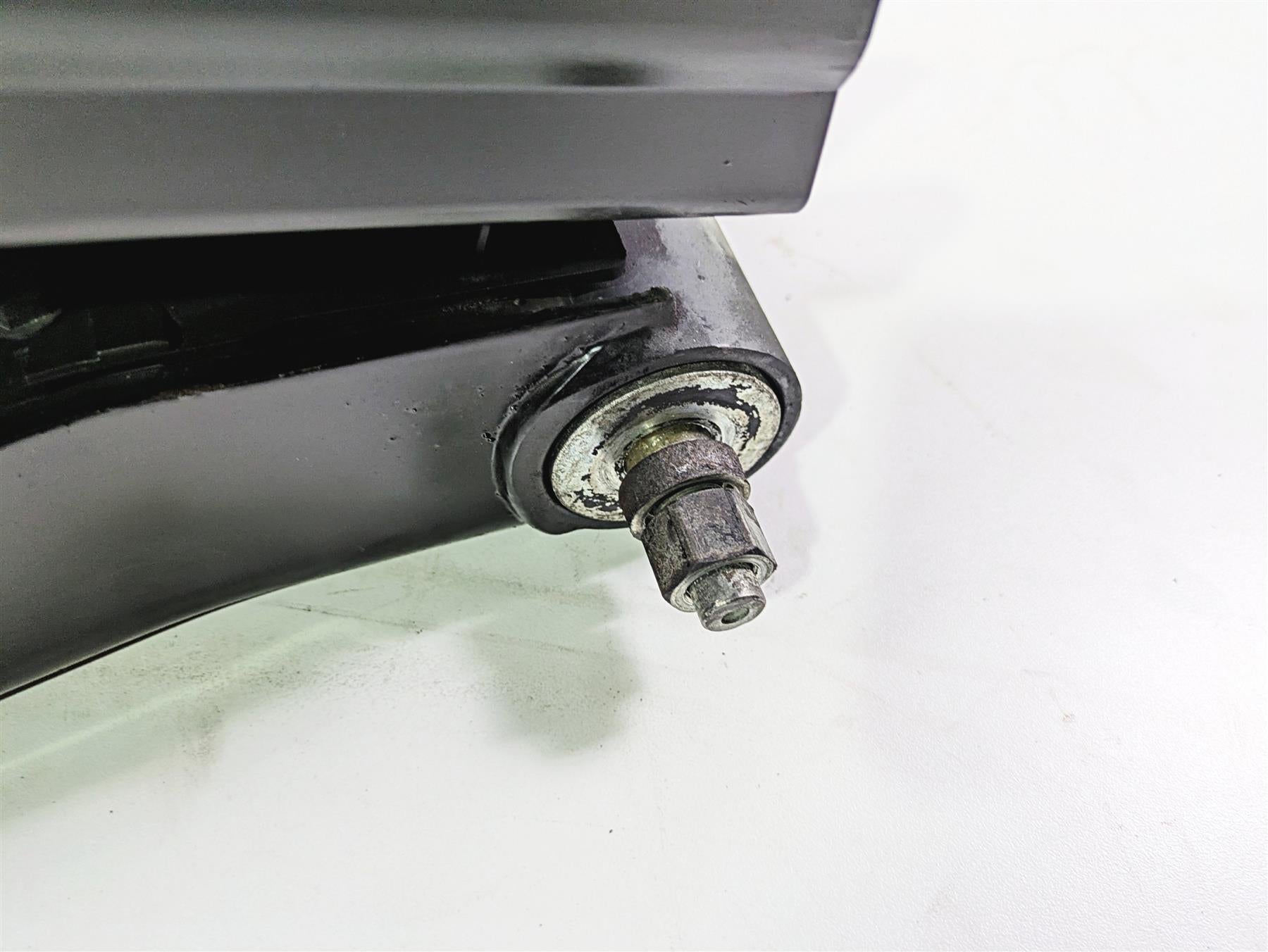 2005 Harley Touring FLHRI Road King Rear Swingarm Swing Arm 1" 47549-02A {{ shop.shopifyCountryName }} - Mototech271