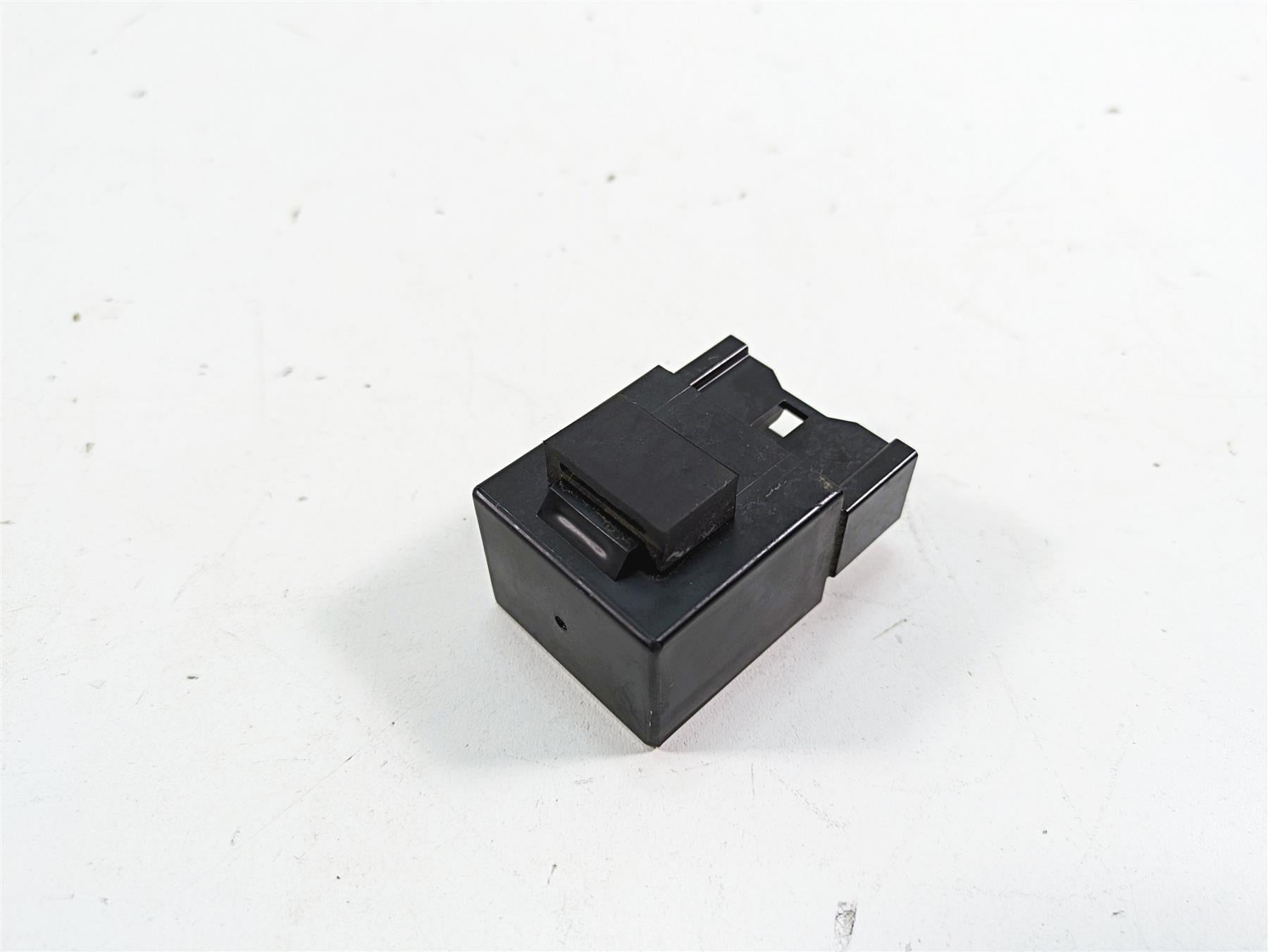 2007 Yamaha R1 YZFR1 Fuel Gas Petrol Pump Relays 5VK-81950-30 {{ shop.shopifyCountryName }} - Mototech271
