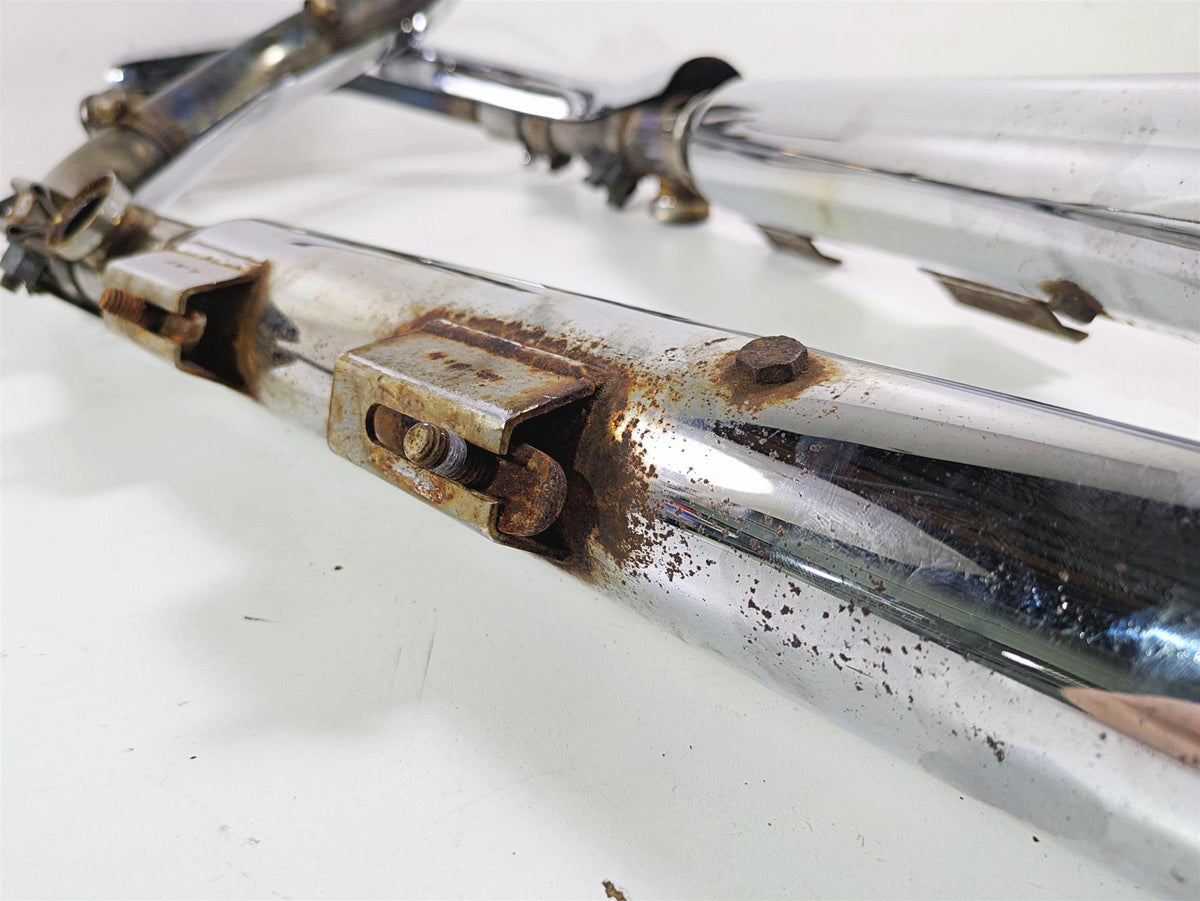2007 Harley Sportster XL1200 C Exhaust Header & Slash Cut Muffler Set 64942-07 {{ shop.shopifyCountryName }} - Mototech271