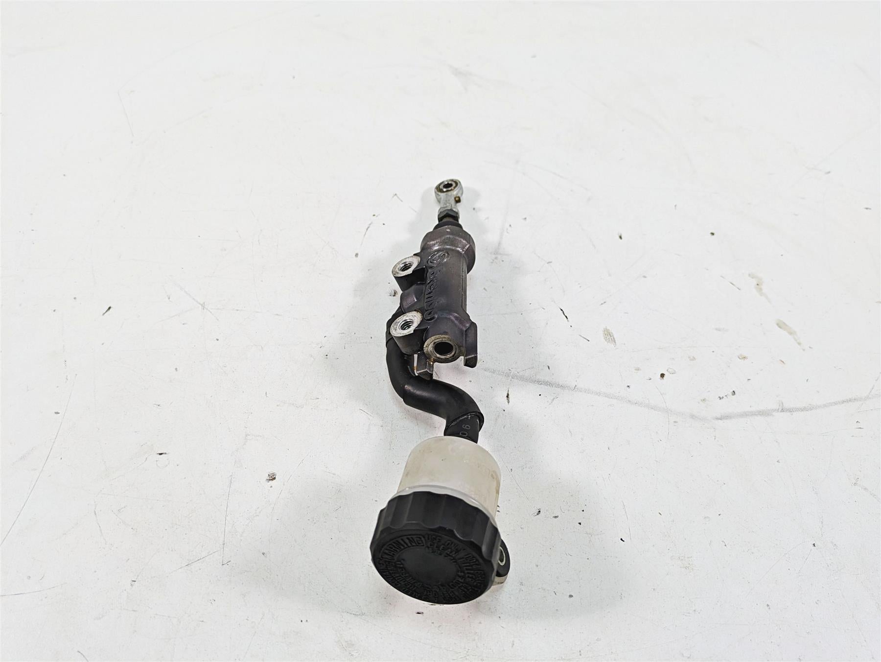2007 Yamaha R1 YZFR1 Brembo Rear Brake Master Cylinder - Read 4C8-2583V-00-00 {{ shop.shopifyCountryName }} - Mototech271