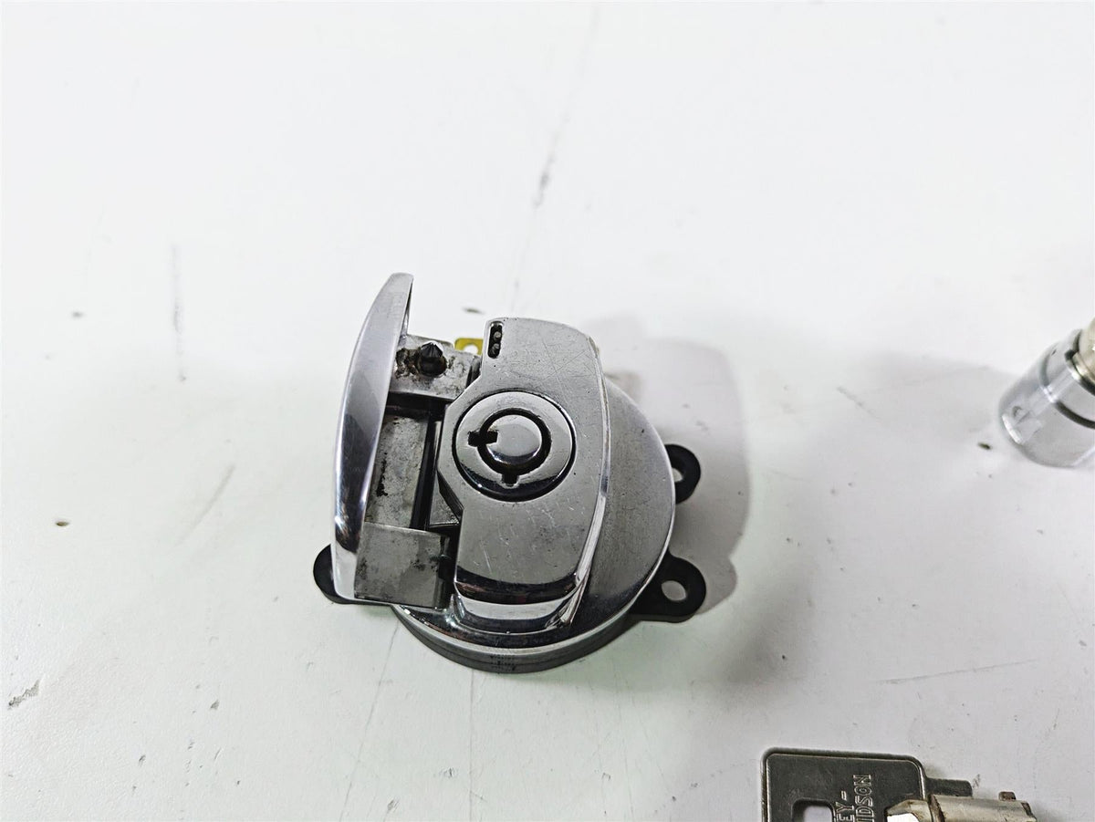 2004 Harley FLSTCI Softail Heritage Ignition Switch Steering Key Lock 71450-04 {{ shop.shopifyCountryName }} - Mototech271
