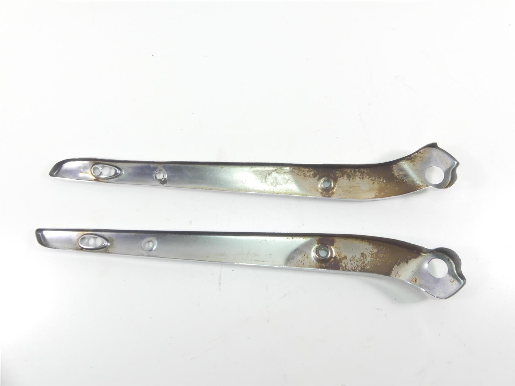 2014 Harley FXDF Dyna Fat Bob Rear Chrome Fender Struts Braces 59281-08 59410-08 {{ shop.shopifyCountryName }} - Mototech271