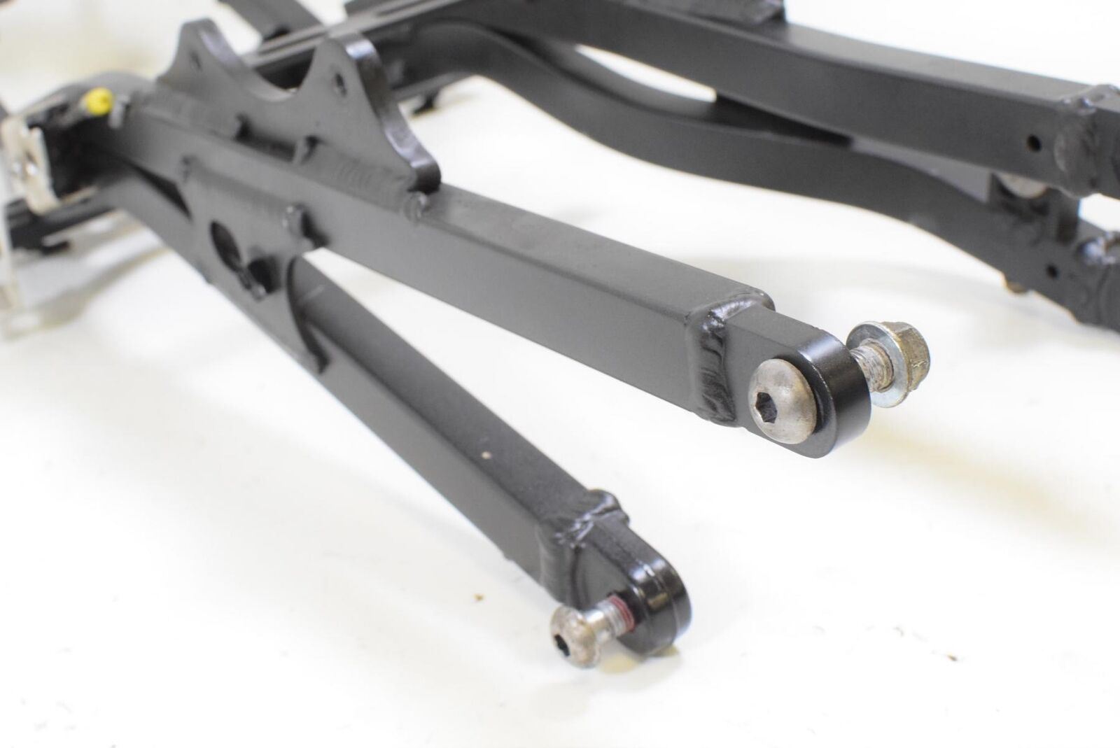 06 Kawasaki ZX636 ZX6R ZX6 Ninja Rear Straight Subframe Sub Frame 32160-0085 {{ shop.shopifyCountryName }} - Mototech271