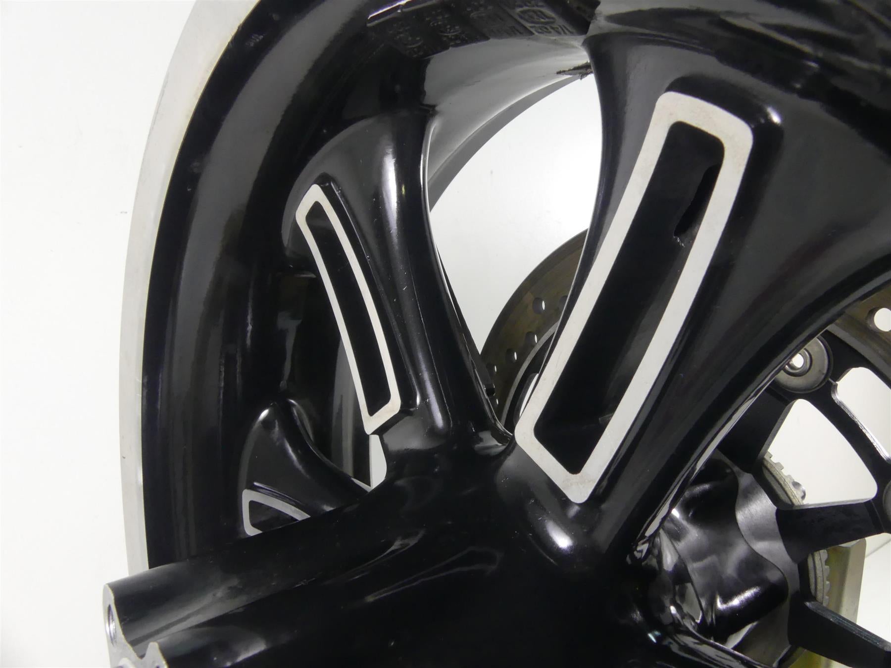 2015 Victory Cross Country Tour Straight 16x5 Rear Cast Wheel Rim 1521384 {{ shop.shopifyCountryName }} - Mototech271