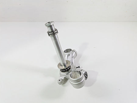 2022 BMW RnineT Pure K22 Lower Triple Tree Steering Clamp 31428558481 {{ shop.shopifyCountryName }} - Mototech271