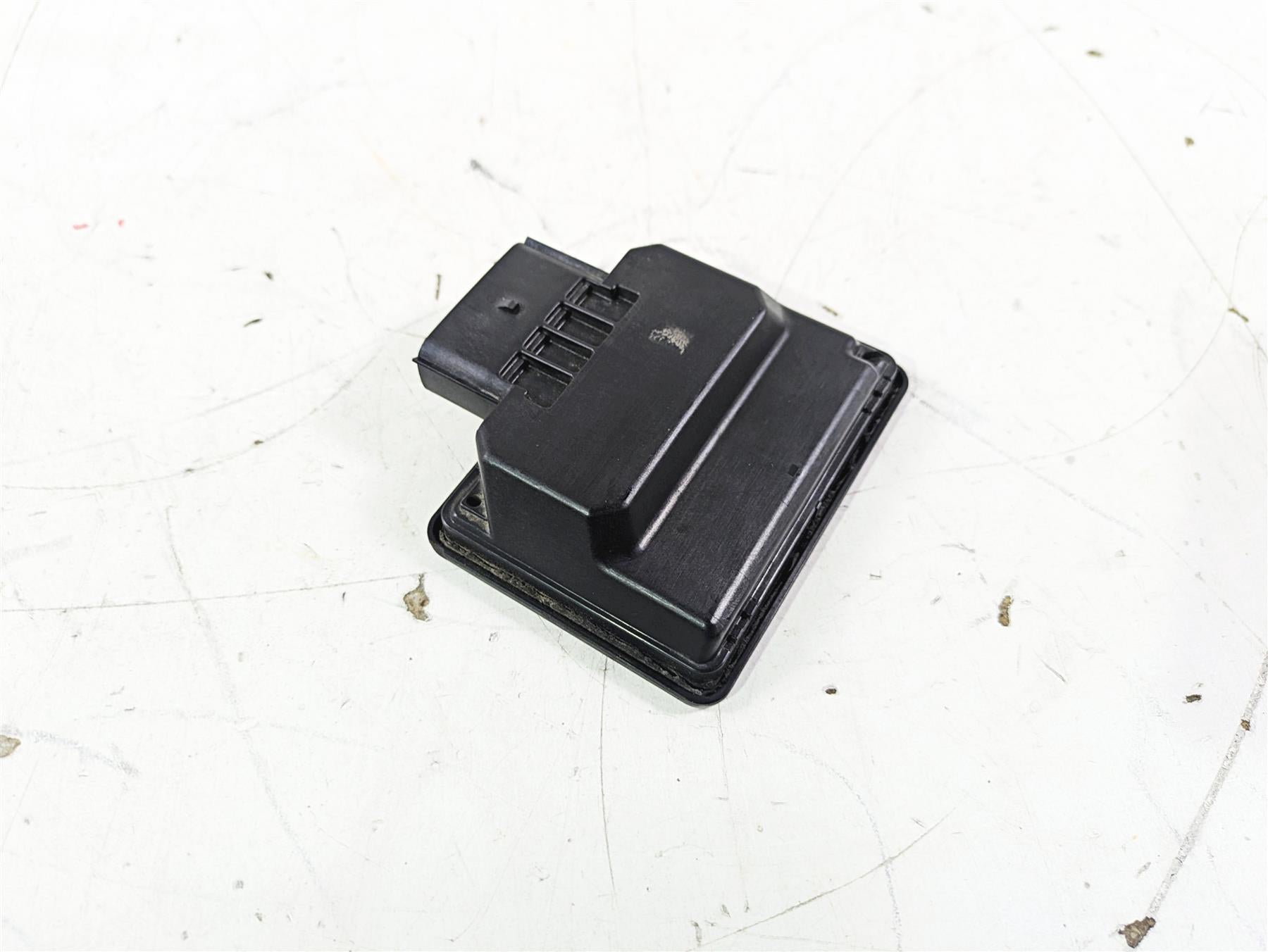 2016 Harley FLSTC Softail Heritage Abs Brake Control Module Box Unit 41100036 {{ shop.shopifyCountryName }} - Mototech271