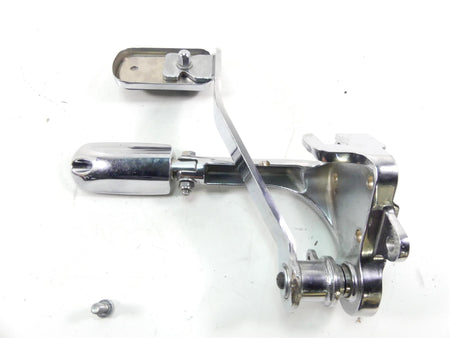 2017 Harley Softail FXSB Breakout Front Right Chrome Footpeg & Br Pedal 42508-11 {{ shop.shopifyCountryName }} - Mototech271