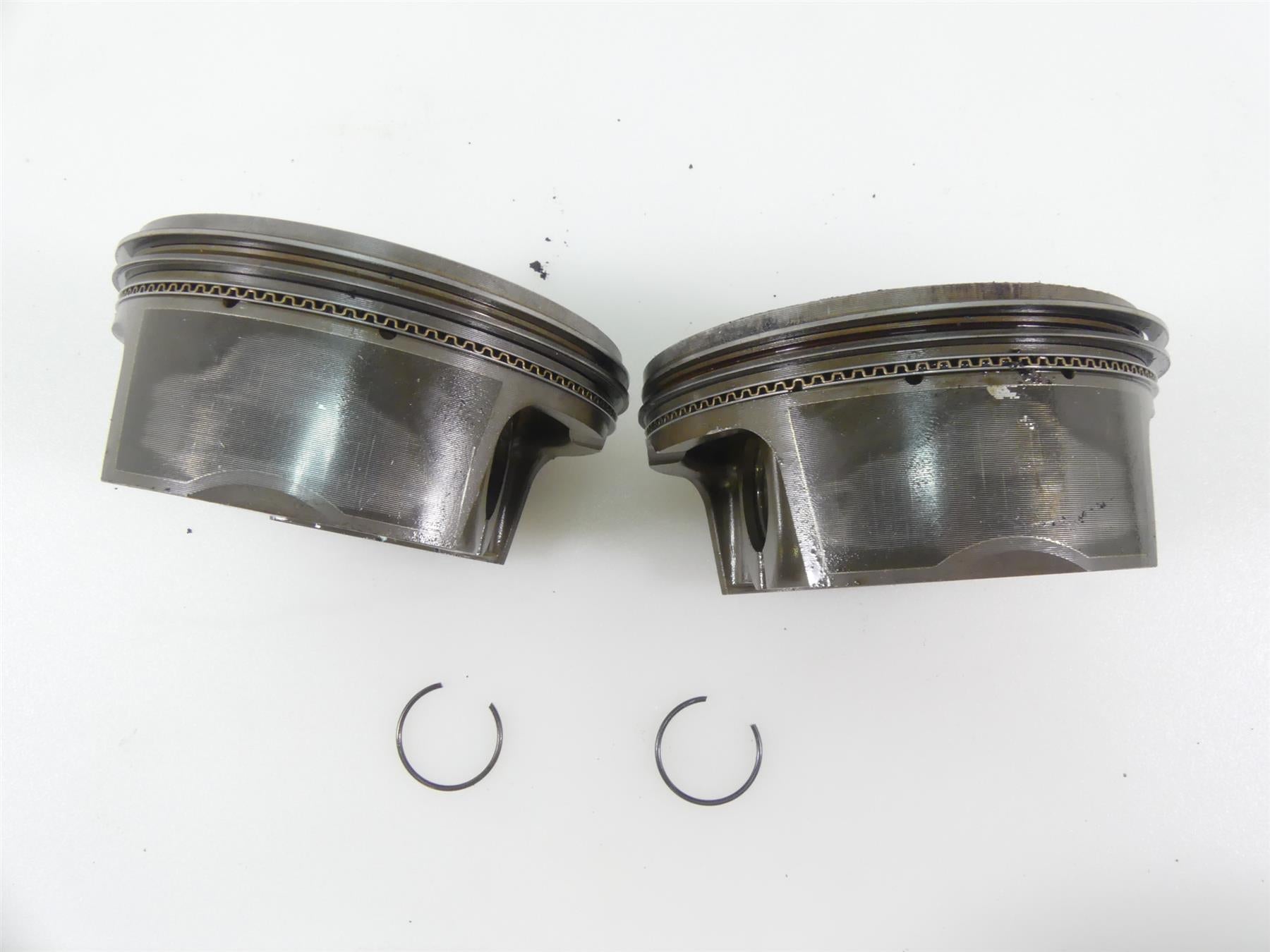 2016 Harley FXDLS Dyna Low Rider 110 Cylinder Jug Piston Set 17285-07A {{ shop.shopifyCountryName }} - Mototech271