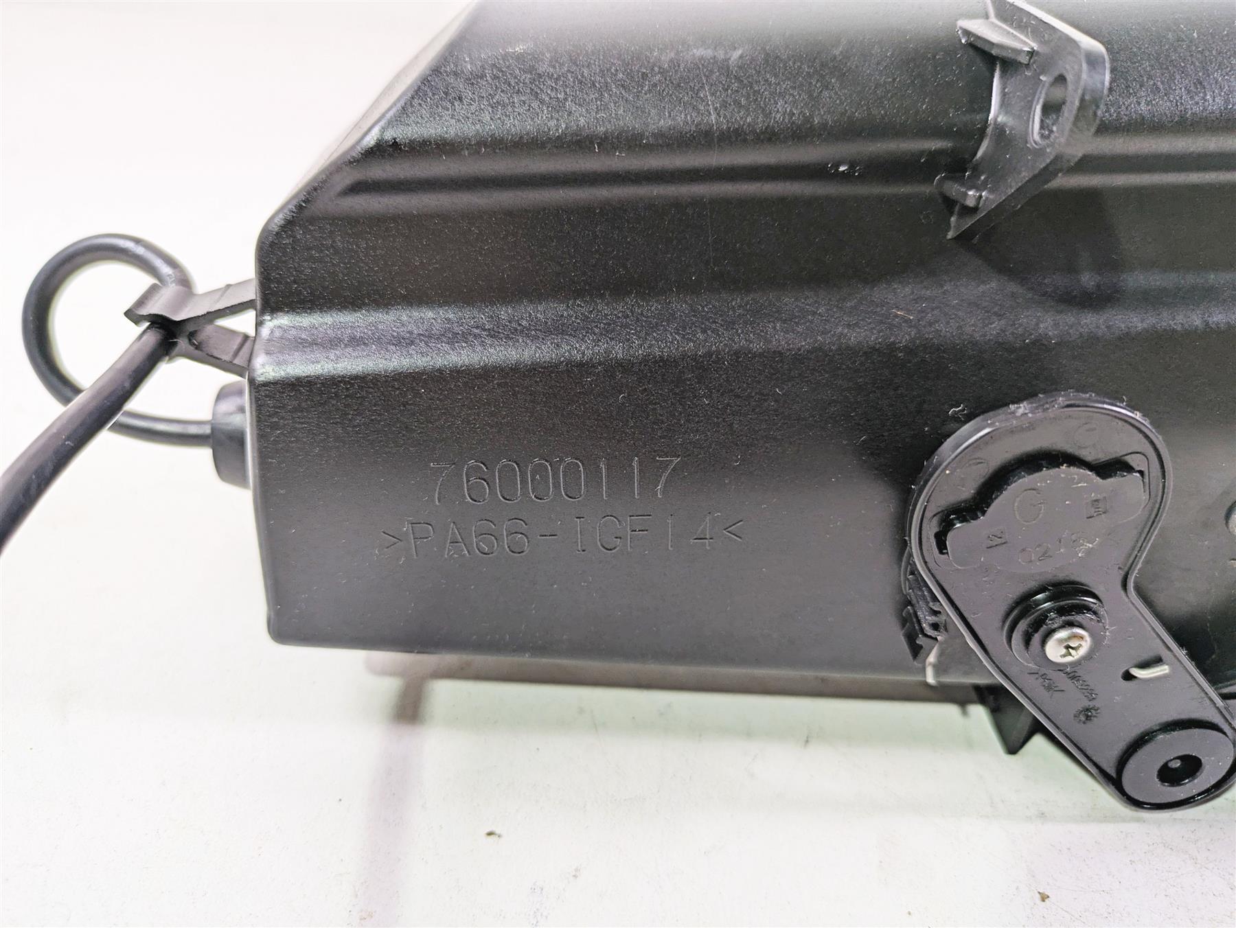 2015 Harley Touring FLHTKL Electra Glide Media Phone Compartment Box 76000117 {{ shop.shopifyCountryName }} - Mototech271