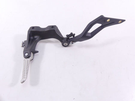 2019 Yamaha VMX17 V-Max 1700 Rear Right Side Passenger Footpeg 2S3-27440-00-00 {{ shop.shopifyCountryName }} - Mototech271